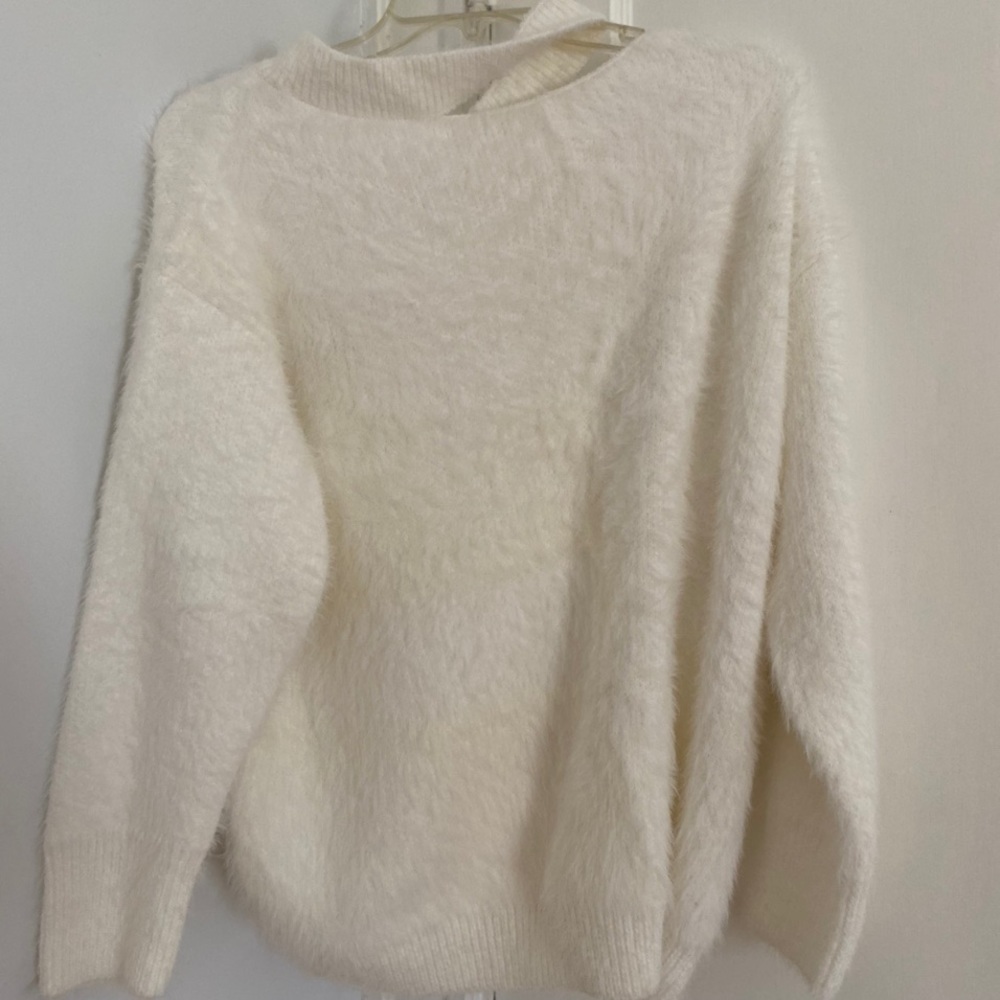 White oversized fluffy sweater